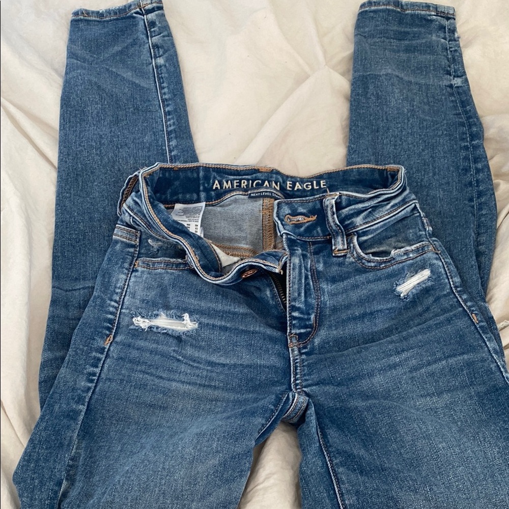 American Eagle Outfitters High Rise Blue Jeans